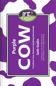 تصویر جلد کتاب "Purple Cow" - "گاو بنفش" اثر سث گودین زبان اصلی نشر الماس سرخ